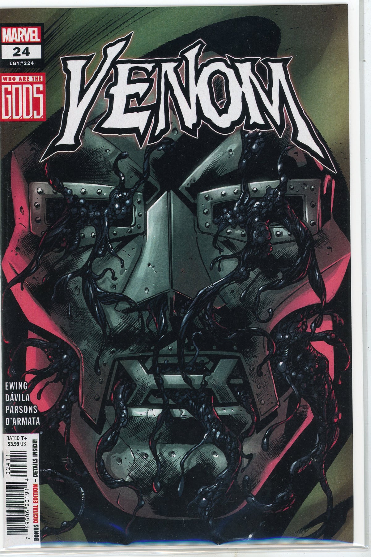 VENOM #24 STUNNING DR. DOOM COVER NM BRILLIANT SHEEN