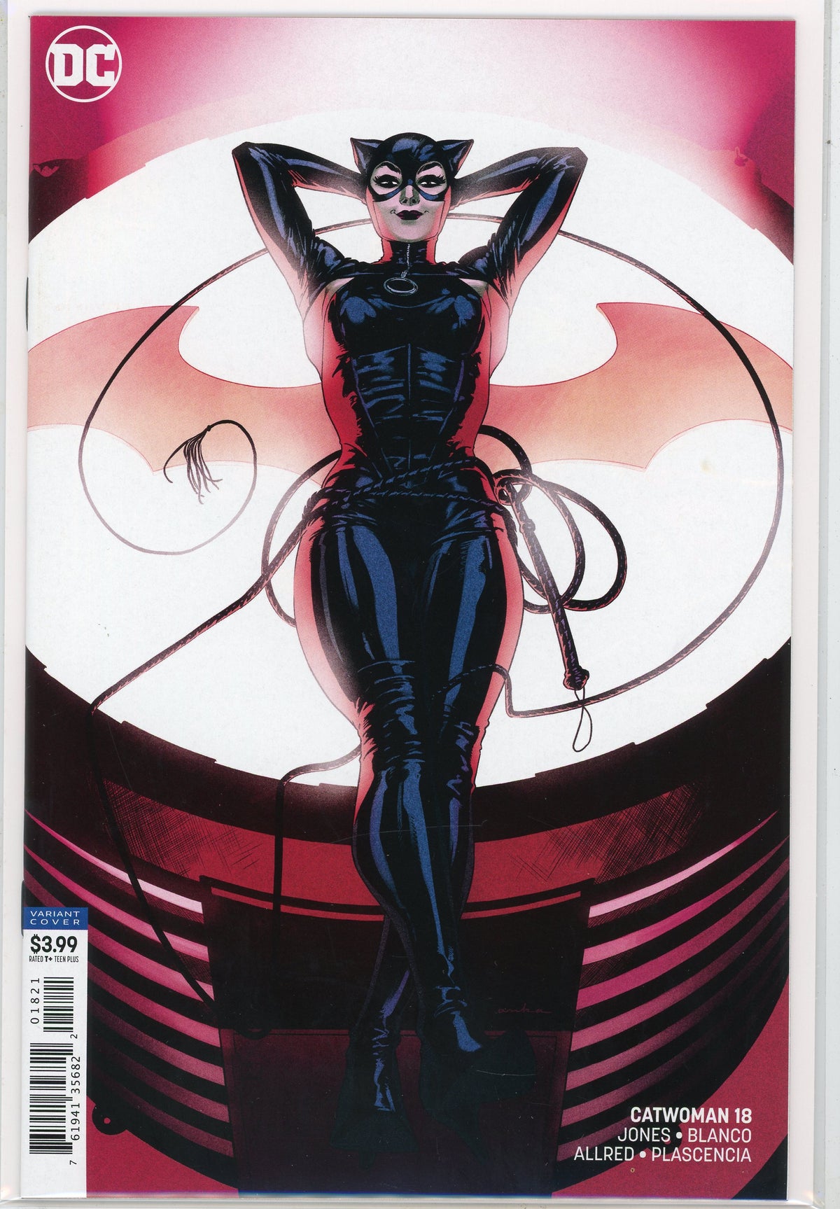 CATWOMAN #18 NM VARIANT ED. SMOLDERING HOT COVER IMPRESSIVE SHINE